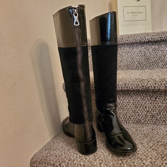 BCBG MAXAZRIA leather and suede riding boots. Gorgeous. In great condition. - Picture 3 of 4